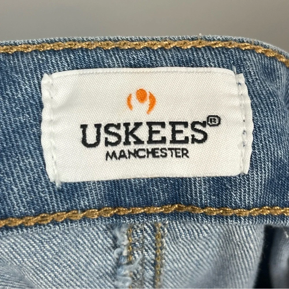 Uskees Manchester Matilda medium wash back zip flat front jean skirt, US 18.